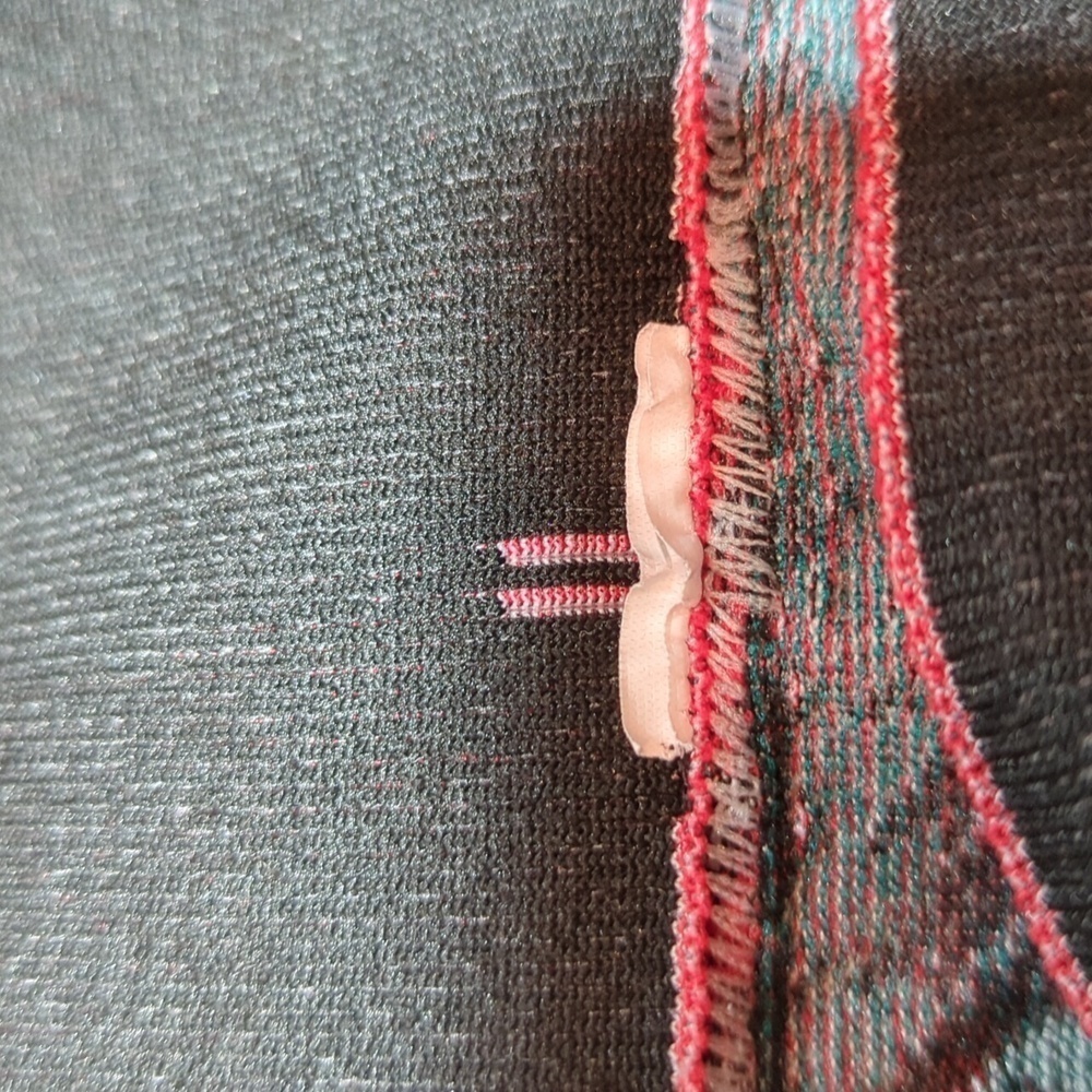 Fabletics Woman's Camryn Houndstooth Seamless Leg… - image 4